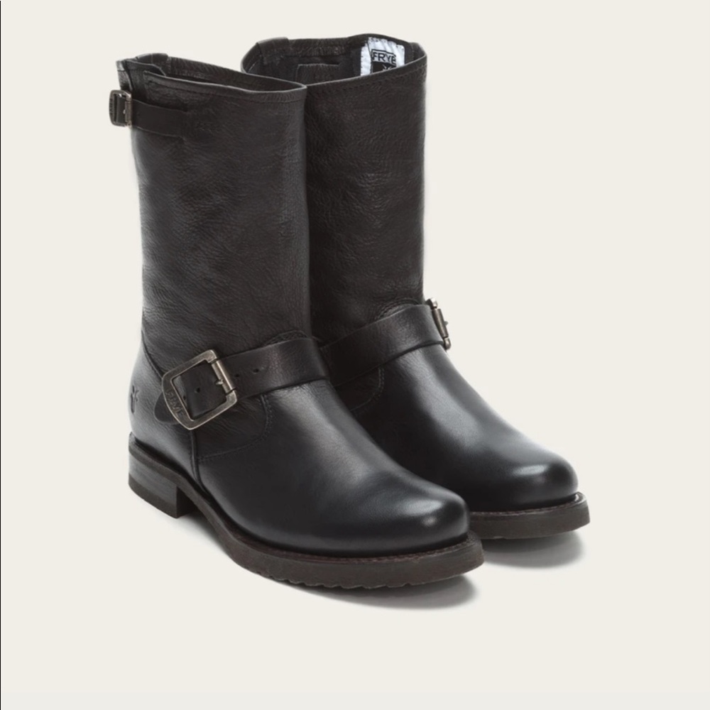 Frye Veronica leather boot